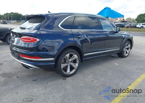 2023 Bentley Bentayga Azure/Azure First Edition из США, поврежденный, VIN SJAHT2ZV7PC019739